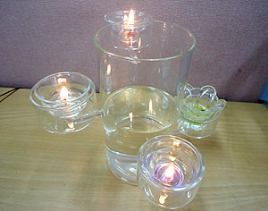 <b>������̨</b>