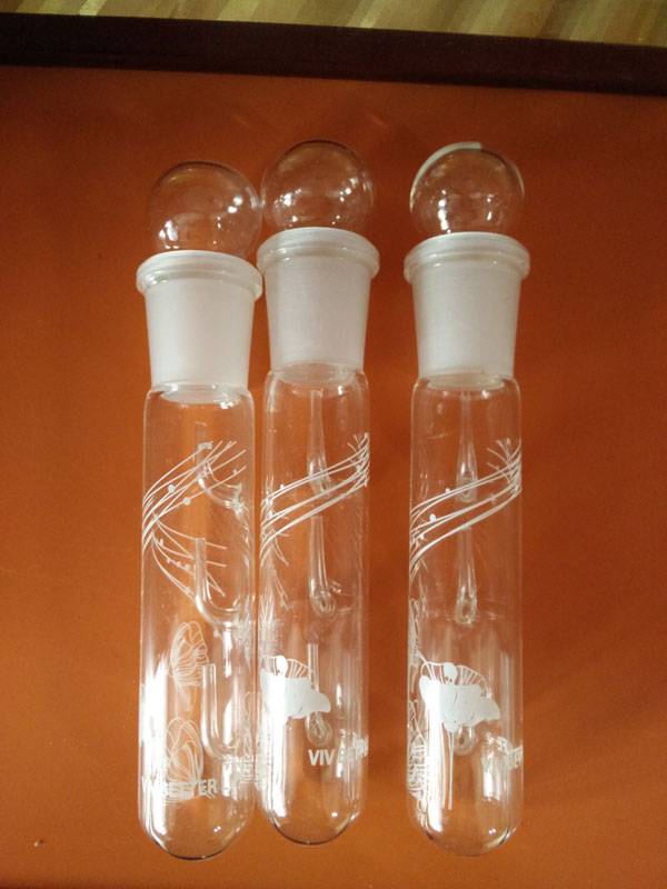 <b>������</b>