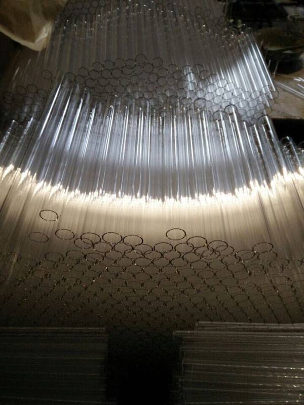 <b>������</b>