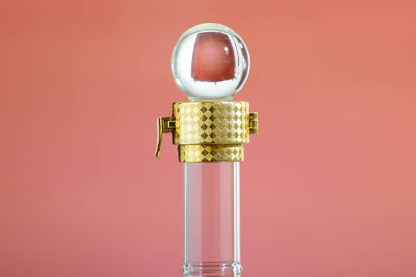 <b>���վ�ƿ</b>