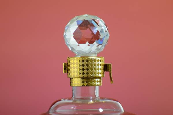 <b>���վ�ƿ</b>