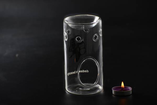 <b>������̨</b>