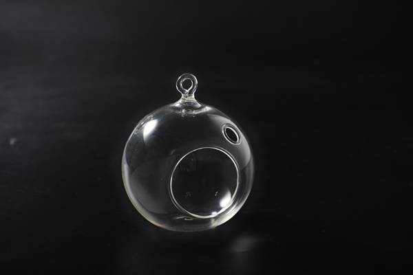 <b>������̨</b>